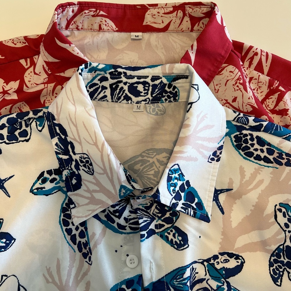 TWO Men’s Hawaiian Shirts - Picture 2 of 8